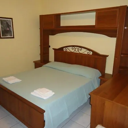 L'agrifoglio Alloggio per agriturismo *